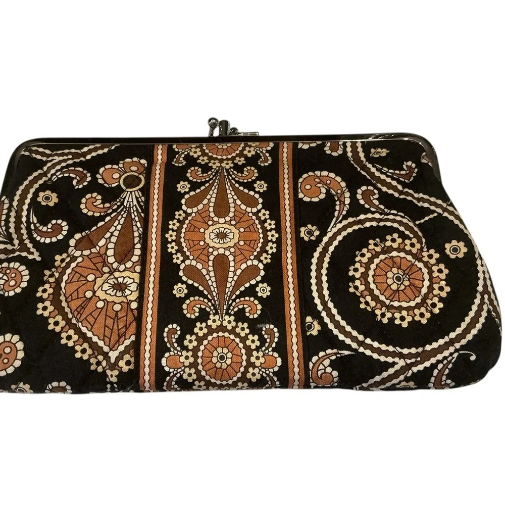 Vera Bradley coffee latte black and brown quilted wristlet double kiss lock